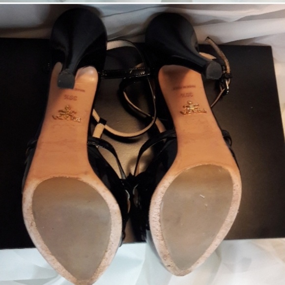 Prada sandals - Picture 4 of 5